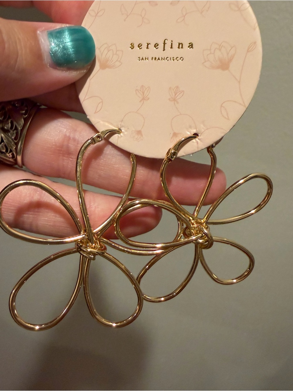 New Serefina Gold Wire Flower Hoop Earrings
